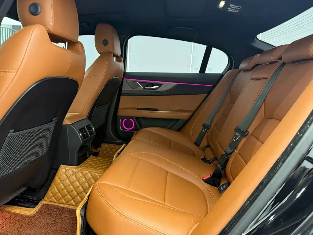 Jaguar XEL — миниатюра 12