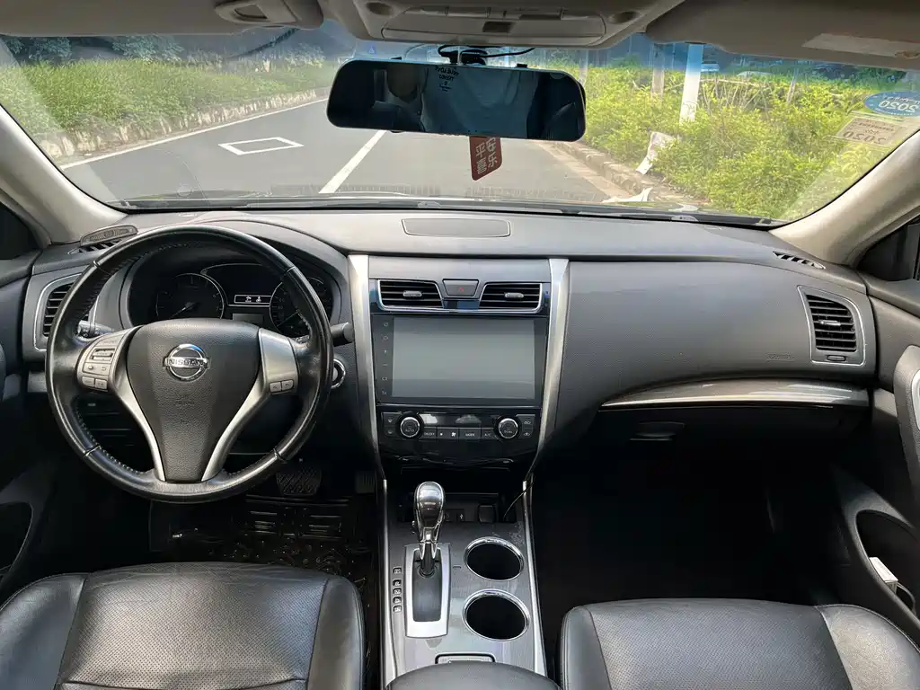 Nissan Teana — миниатюра 13