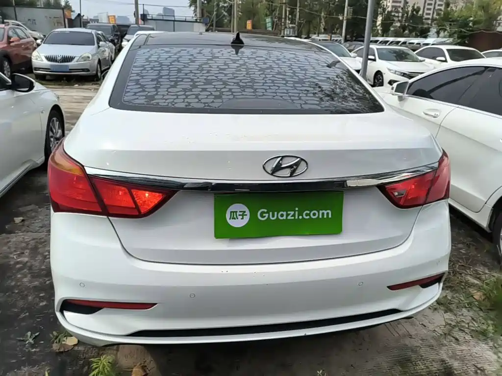 Hyundai Mistra 2019 1.8L AT GLS VI