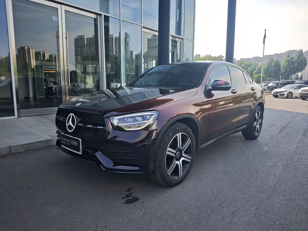 Mercedes-Benz GLC Coupe 2022 GLC 260 4MATIC Coupe SUV
