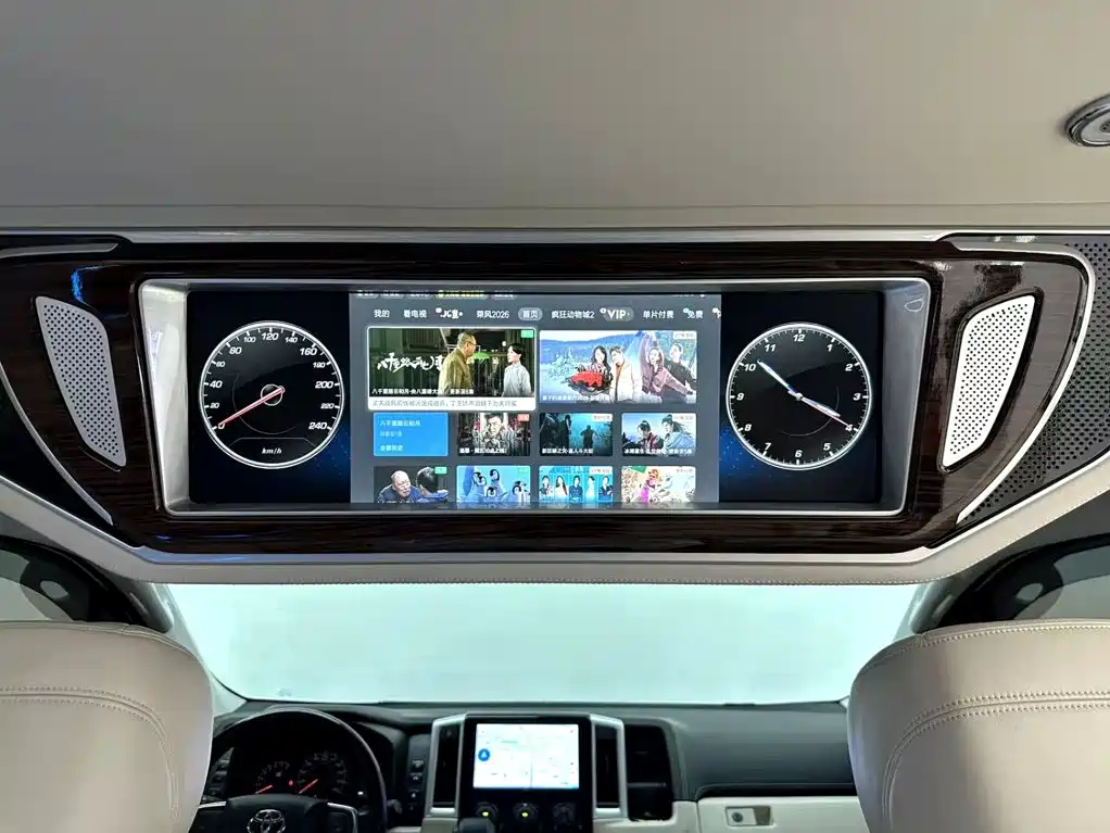 Toyota Hiace — миниатюра 11
