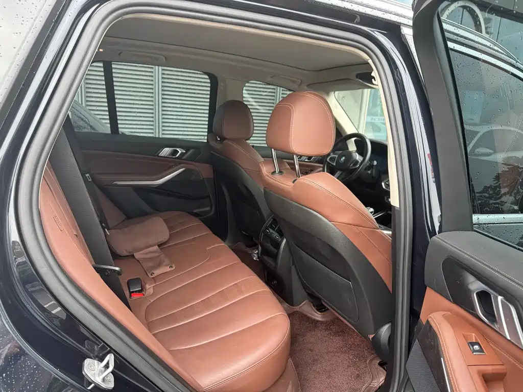 BMW X5 (Import) — миниатюра 7