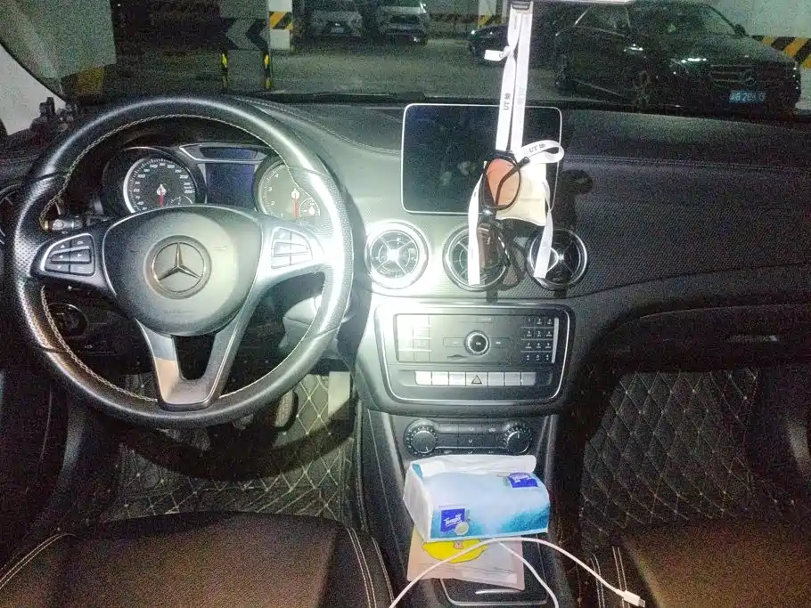 Mercedes-Benz GLA — миниатюра 12