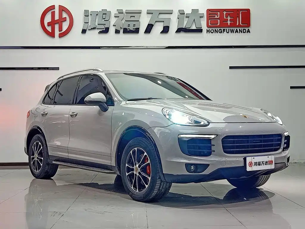 Porsche Cayenne — миниатюра 3