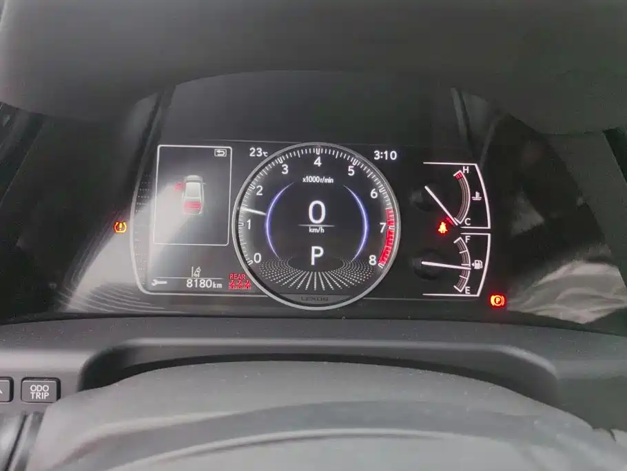 Lexus ES — миниатюра 14