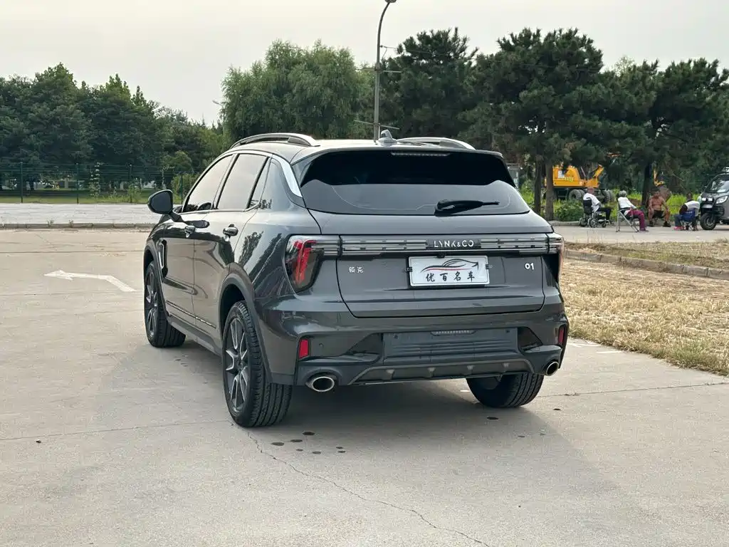 Lynk & Co 01 — миниатюра 4