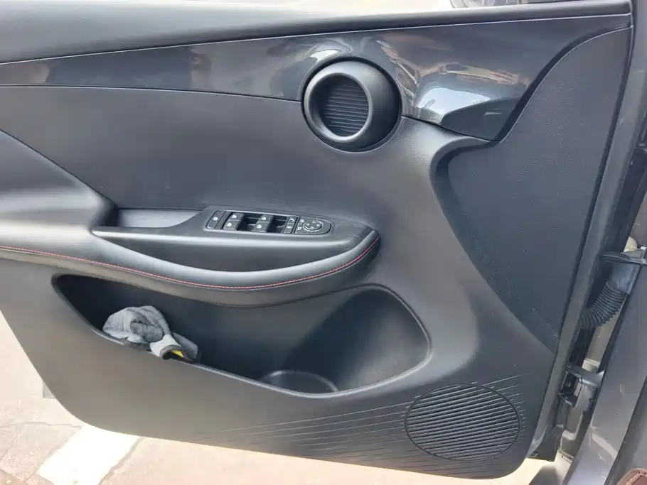 BYD e2 — миниатюра 7
