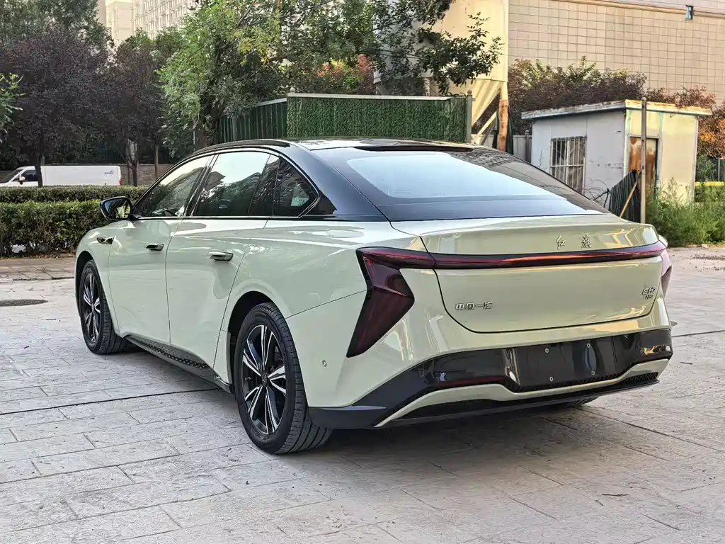 Hongqi Hongqi EH7 — миниатюра 7