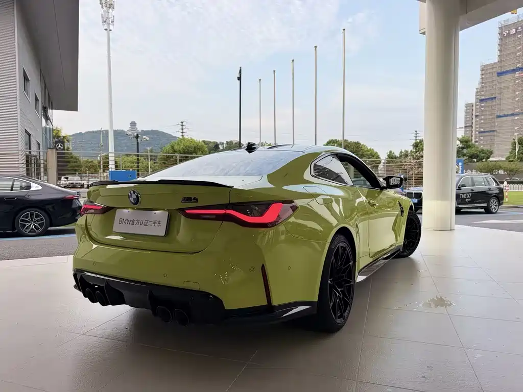 BMW M4 — миниатюра 5