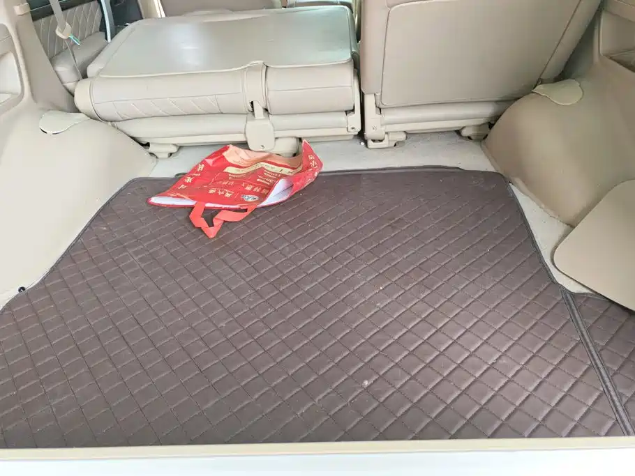 Toyota Land Cruiser — миниатюра 4