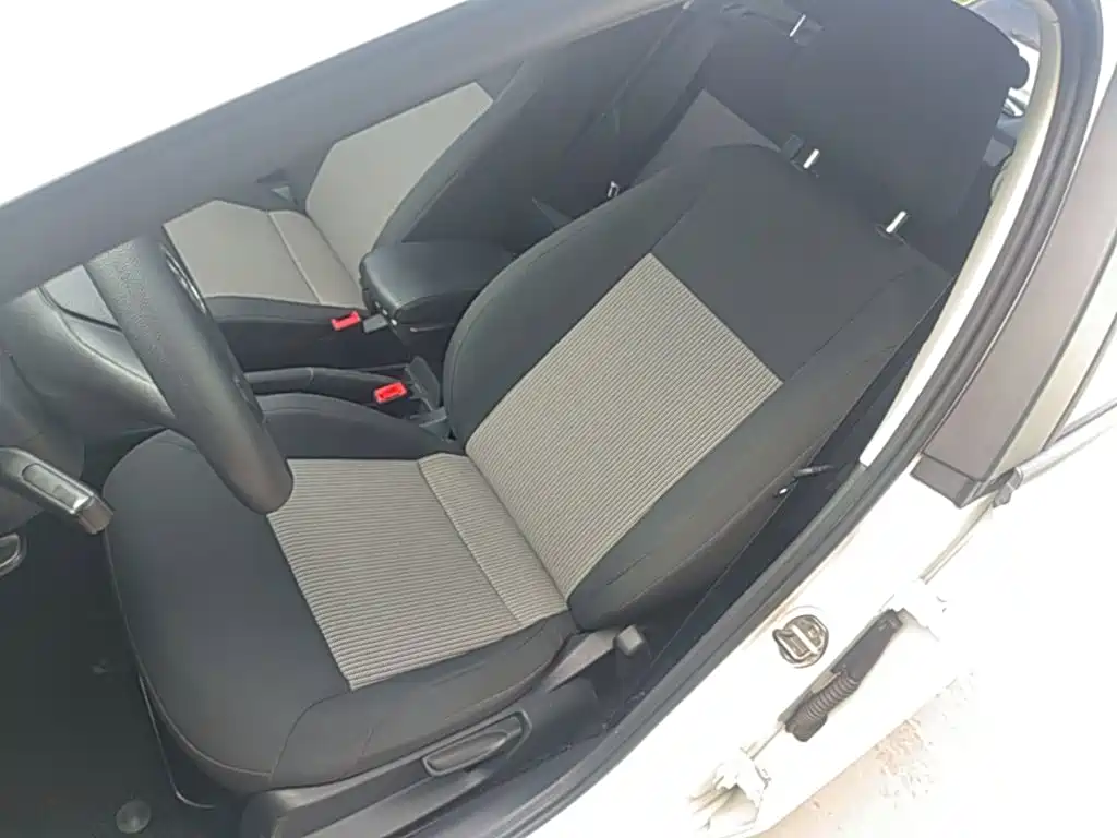 Volkswagen Polo — миниатюра 15