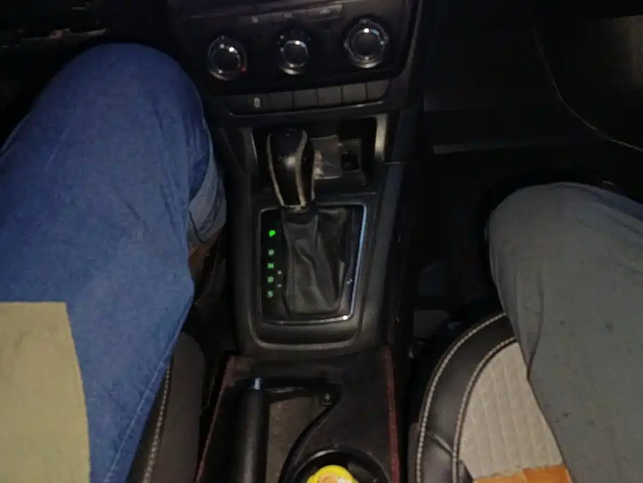 Skoda Yeti — миниатюра 16
