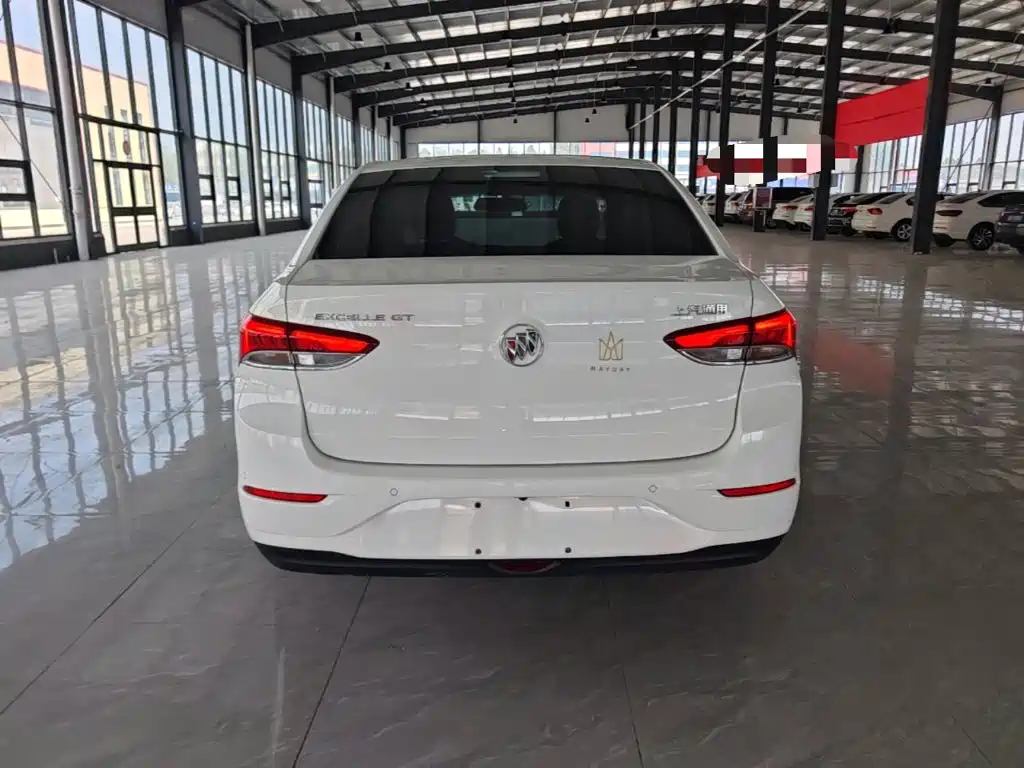 Buick Excelle — миниатюра 6
