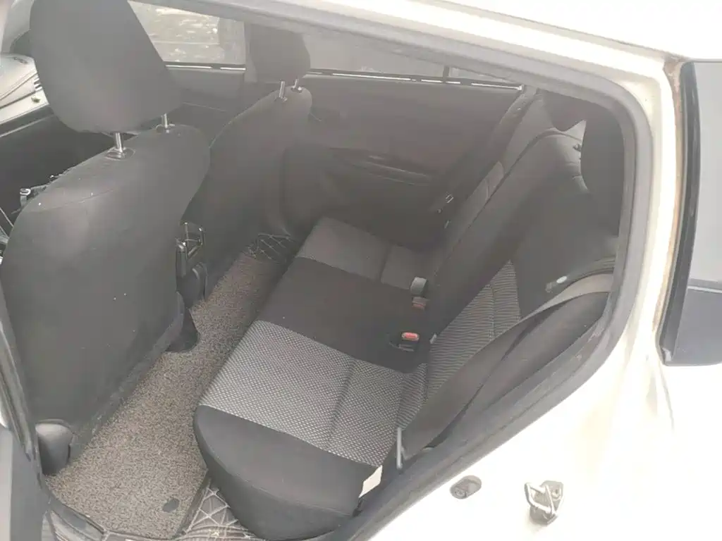 Toyota Vios FS — миниатюра 17