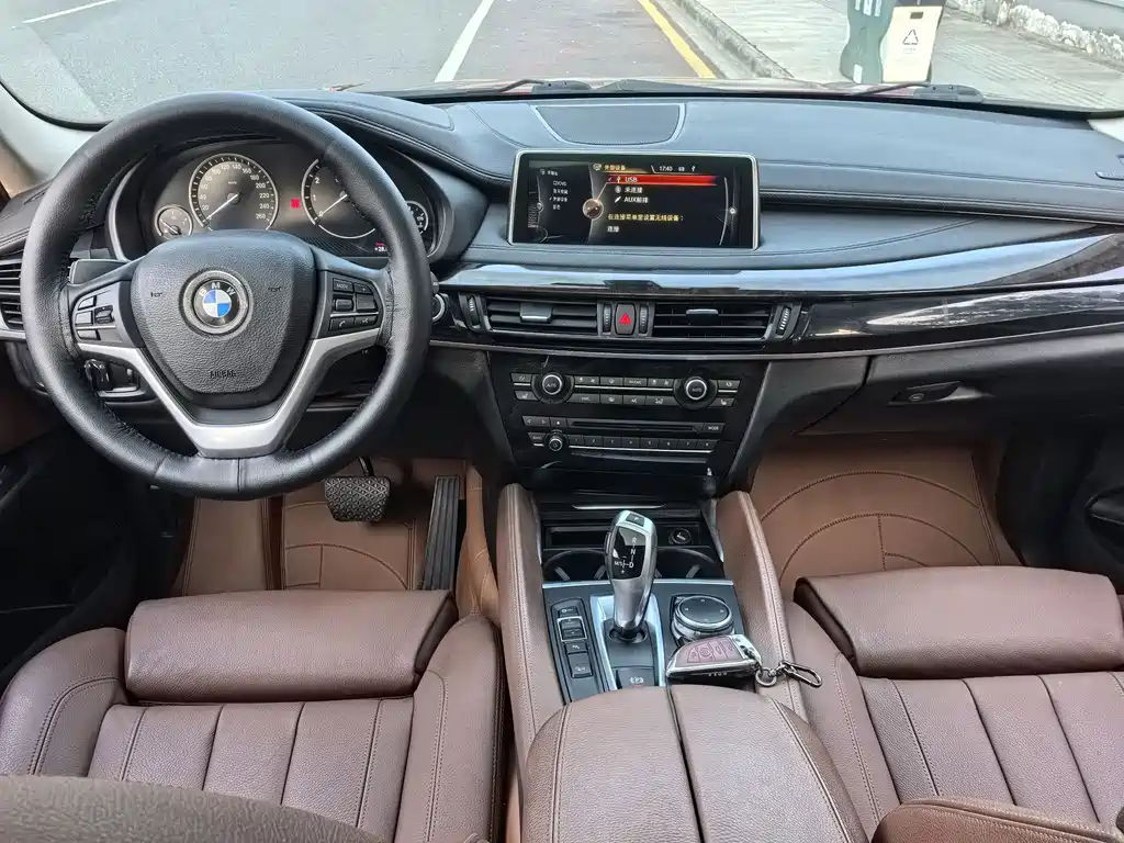 BMW X6 — миниатюра 13