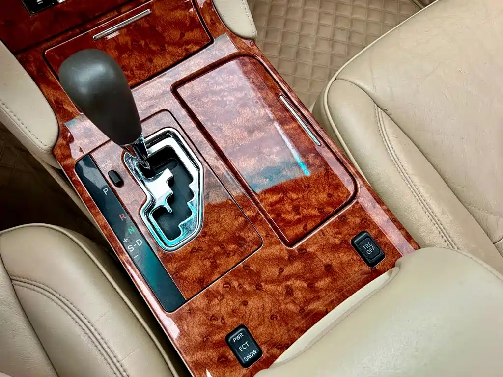Toyota Crown — миниатюра 11