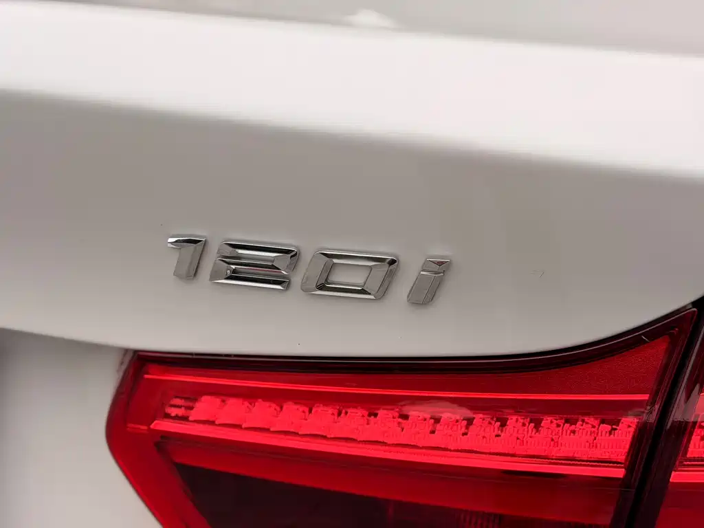 BMW 1 Series — миниатюра 10