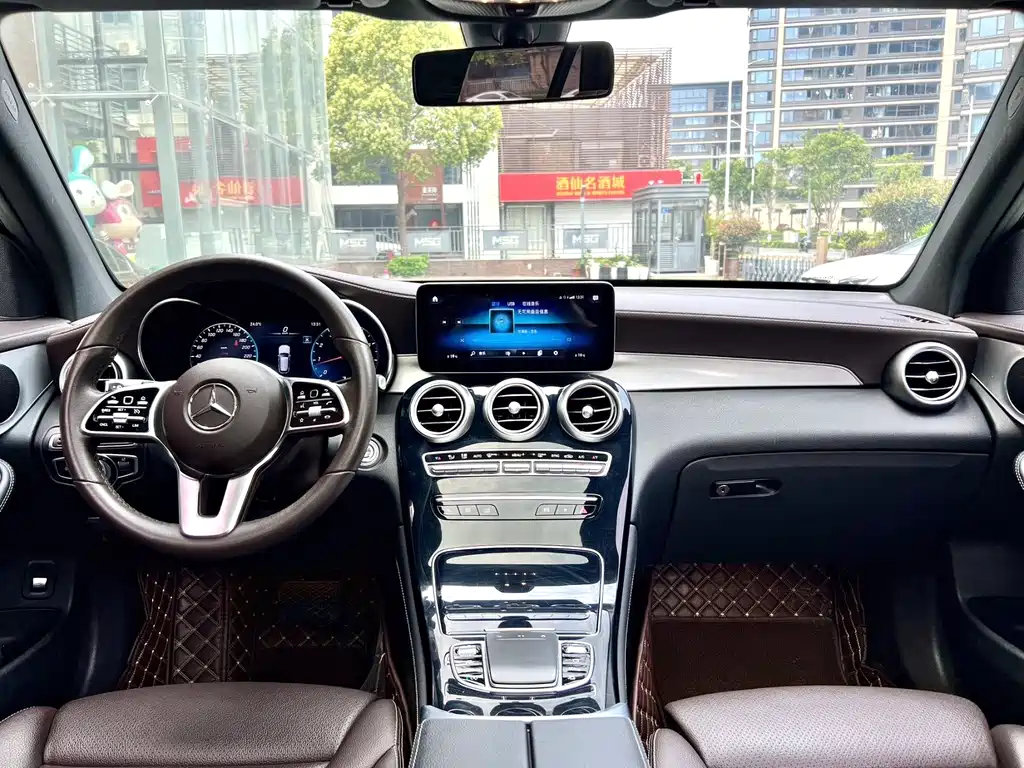 Mercedes-Benz GLC — миниатюра 6