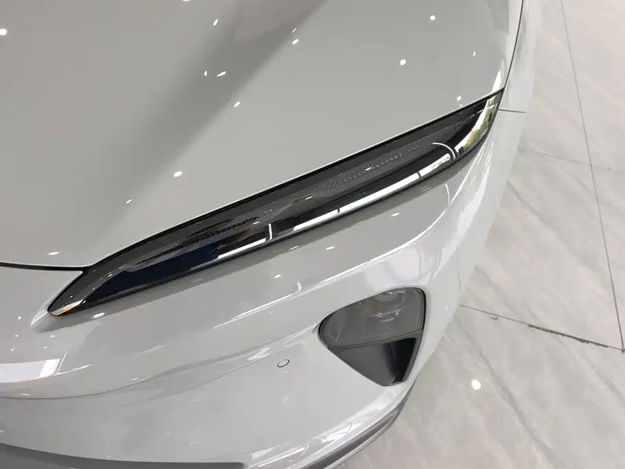 NIO ET5T — миниатюра 5