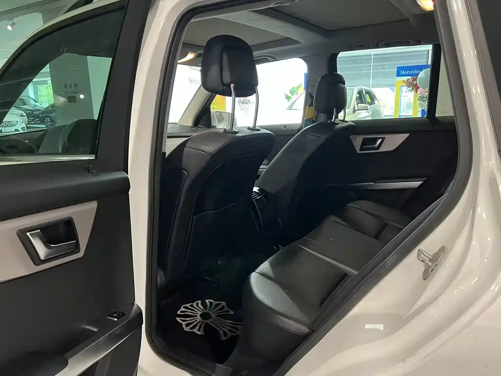 Mercedes-Benz GLK-Class — миниатюра 6