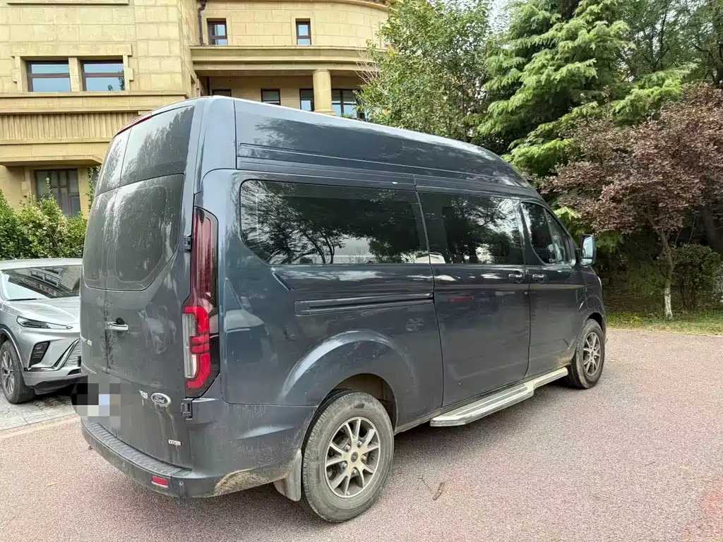 Ford Transit Custom — миниатюра 9