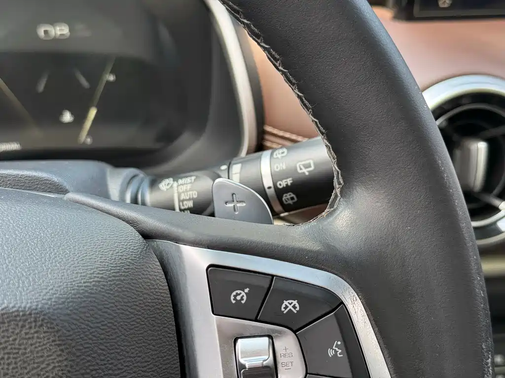 Wey Wey VV6 — миниатюра 17