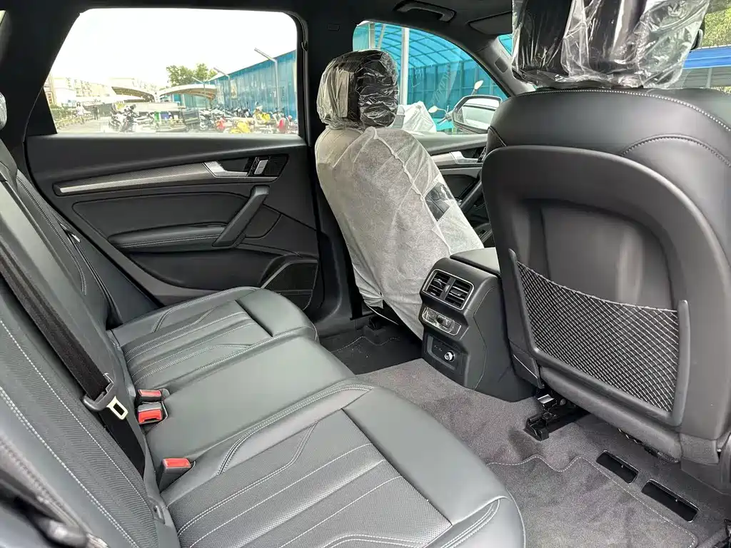 Audi Q5L — миниатюра 7