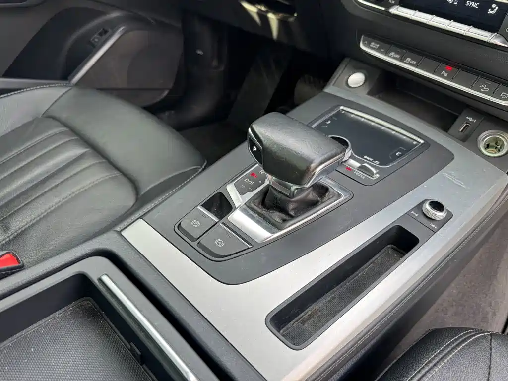 Audi Q5L — миниатюра 13