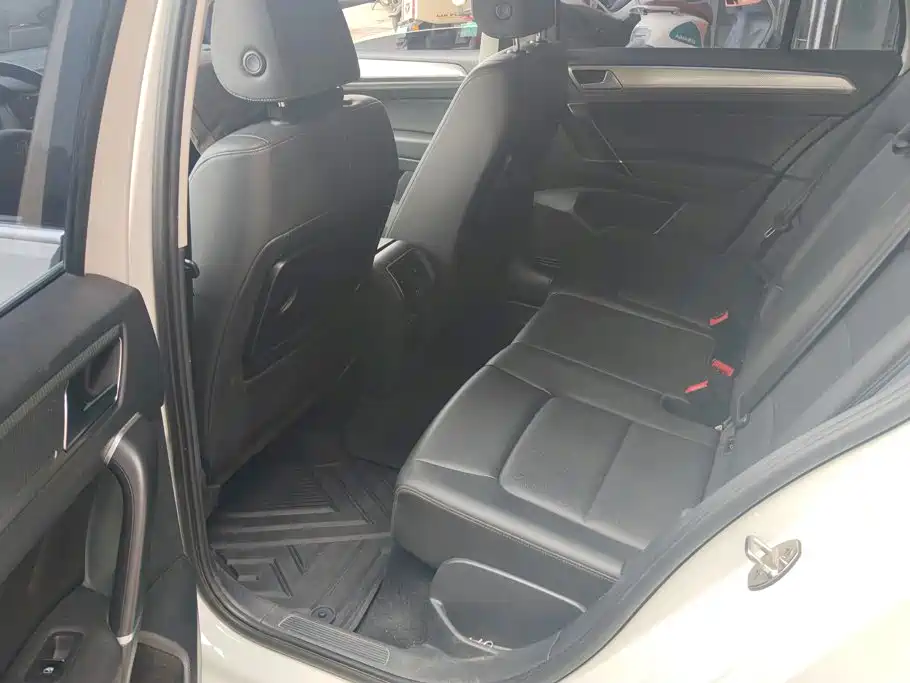 Volkswagen Golf Sportsvan — миниатюра 11