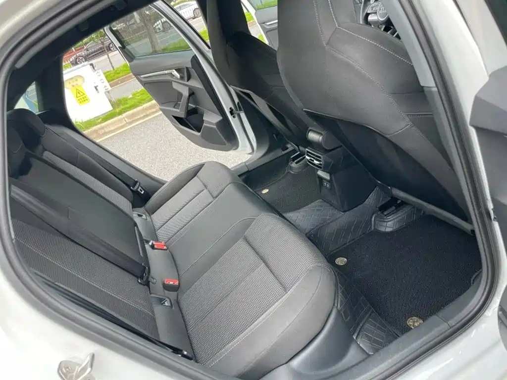 Audi A3 — миниатюра 10
