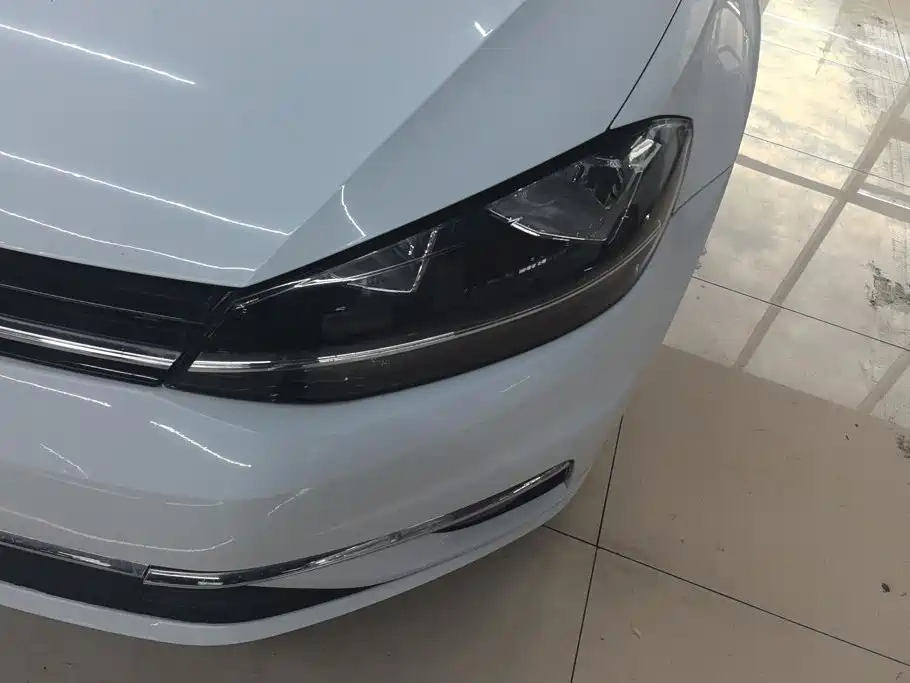 Volkswagen Golf — миниатюра 5