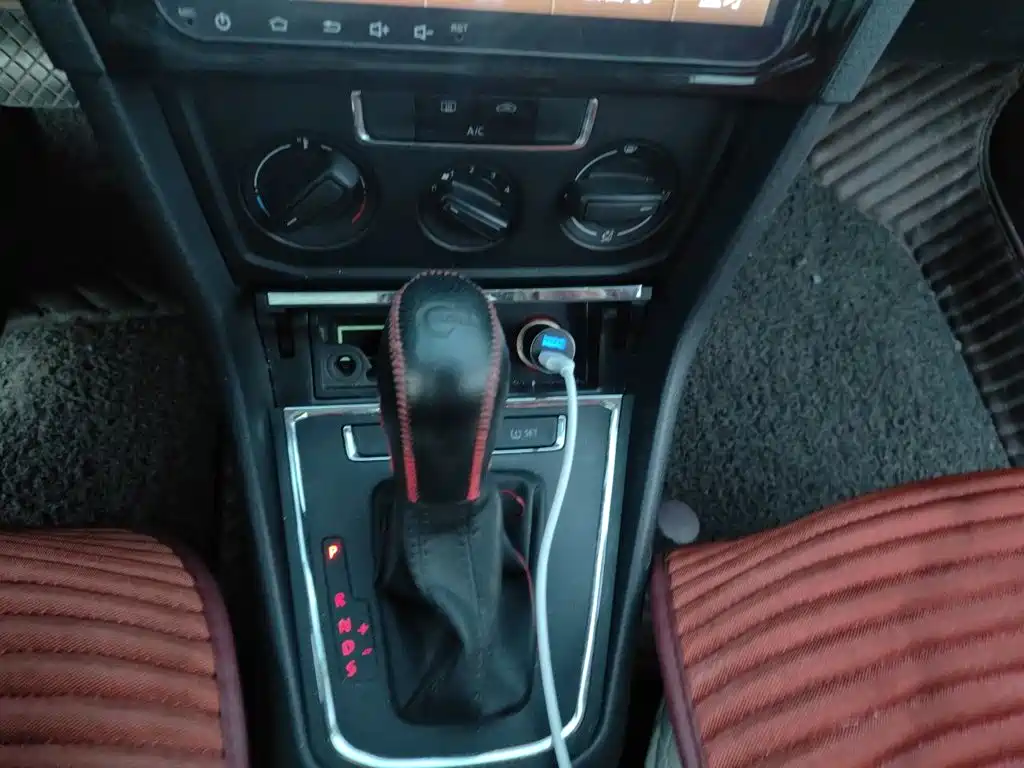 Volkswagen Bora — миниатюра 10