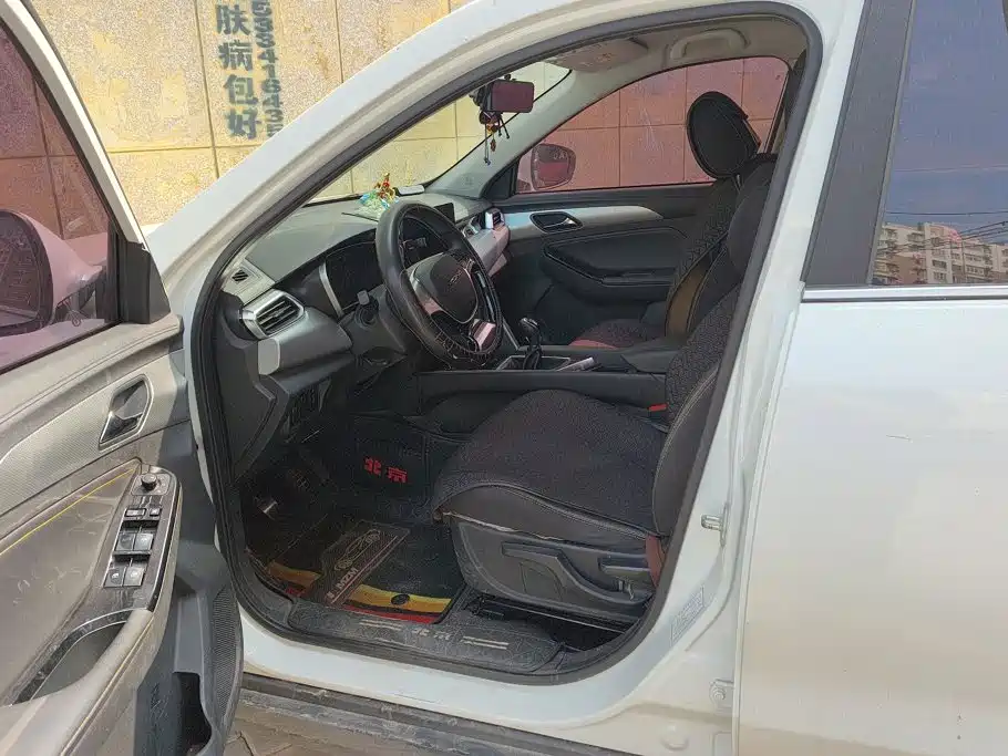 BAIC X3 — миниатюра 9