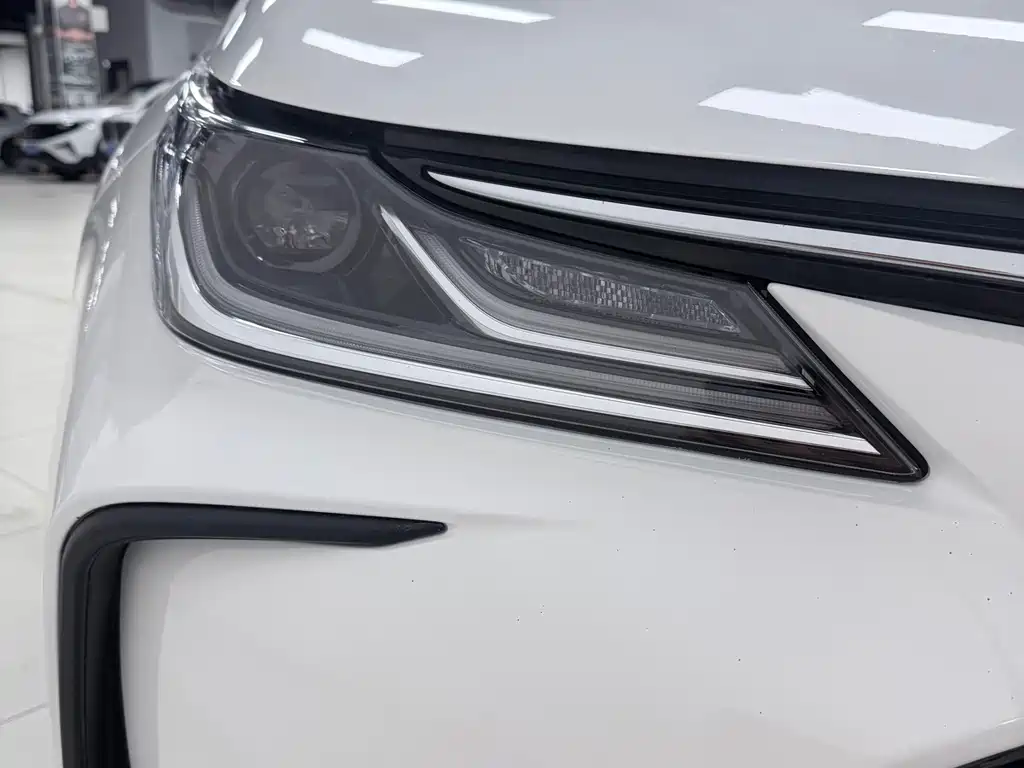 Toyota Corolla — миниатюра 7