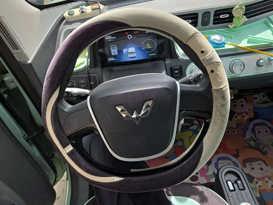 Wuling MINIEV — миниатюра 15