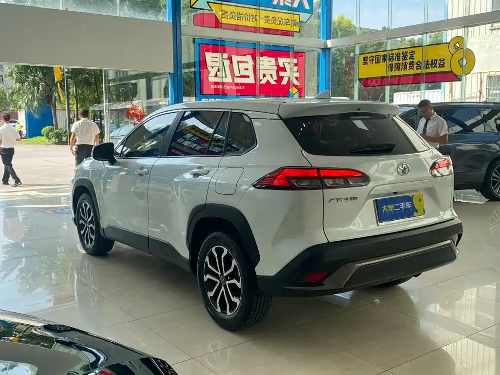Toyota Frontlander — миниатюра 13