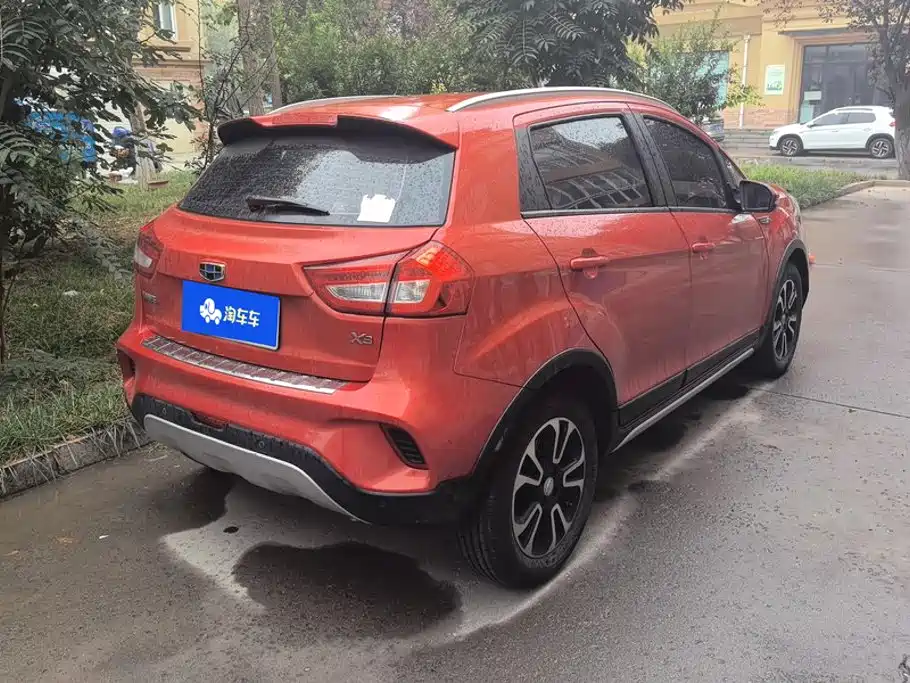 Geely Vision X3 — миниатюра 3