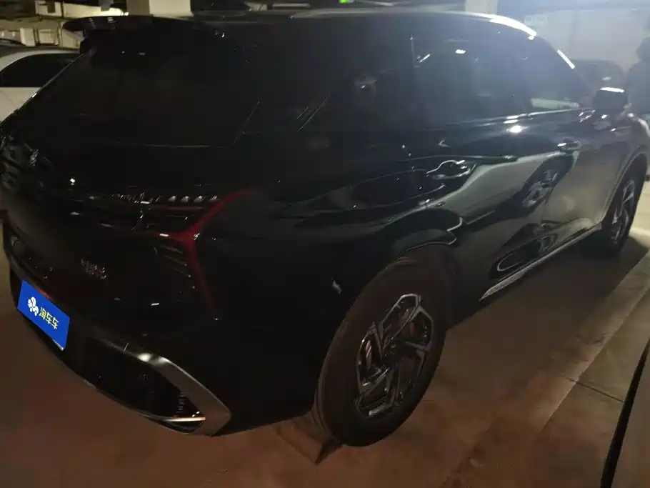 Hongqi Hongqi HS3 — миниатюра 3