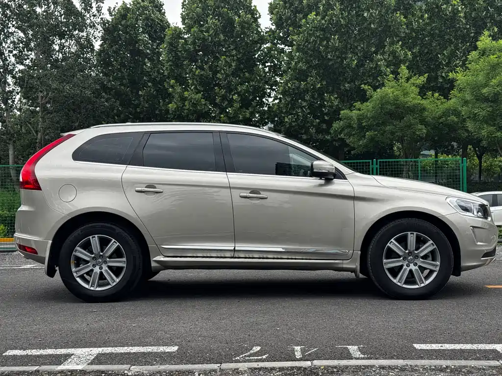 Volvo XC60 2017 T5 AWD