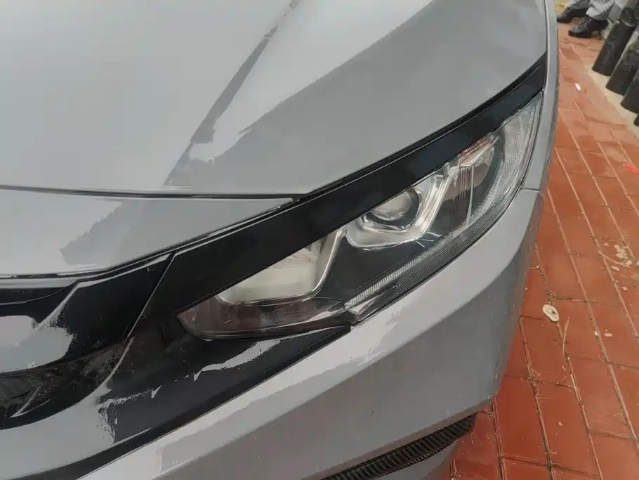 Honda Civic — миниатюра 5