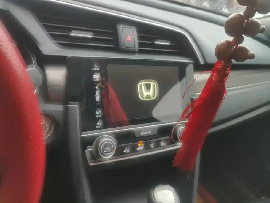 Honda Civic — миниатюра 13