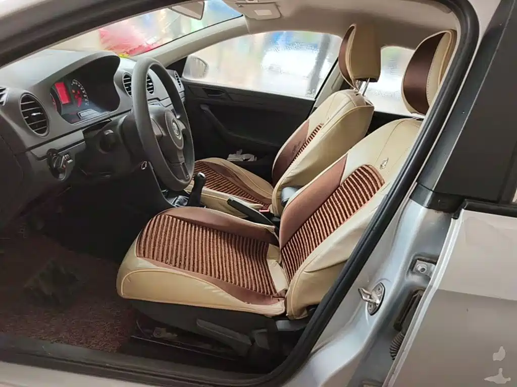 Volkswagen Jetta — миниатюра 15