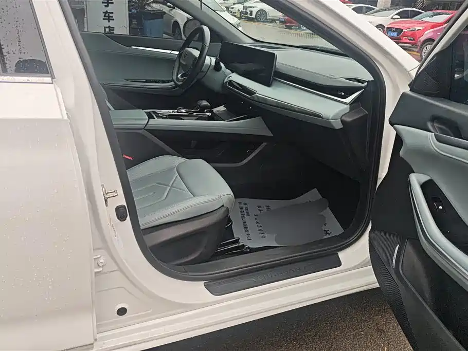 CHANGAN RUICHENG PLUS