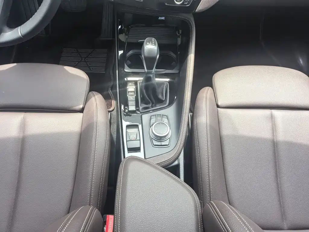 BMW X1 New Energy — миниатюра 14