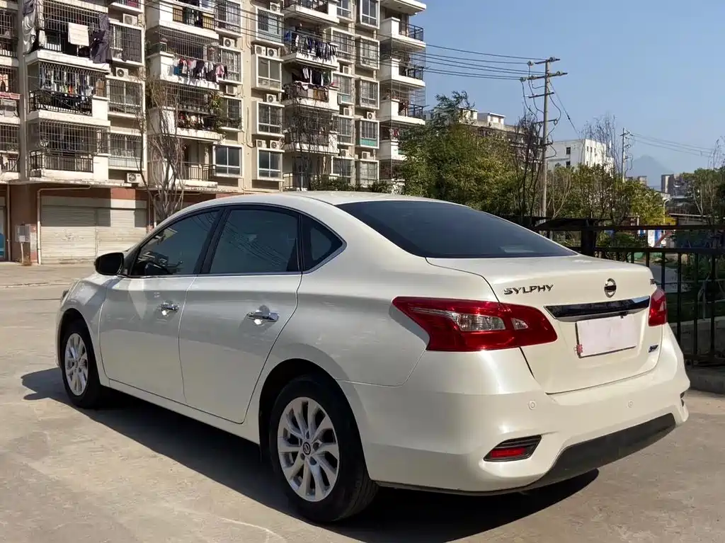 Nissan Sylphy — миниатюра 4