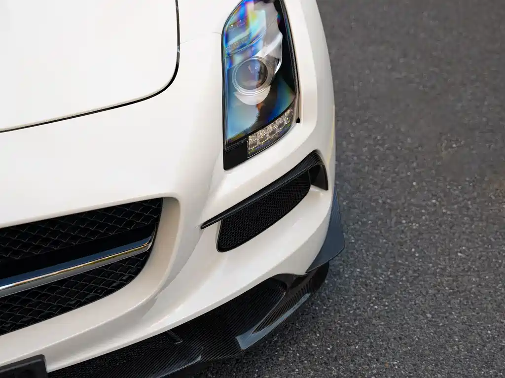 Mercedes-Benz SLS AMG — миниатюра 13