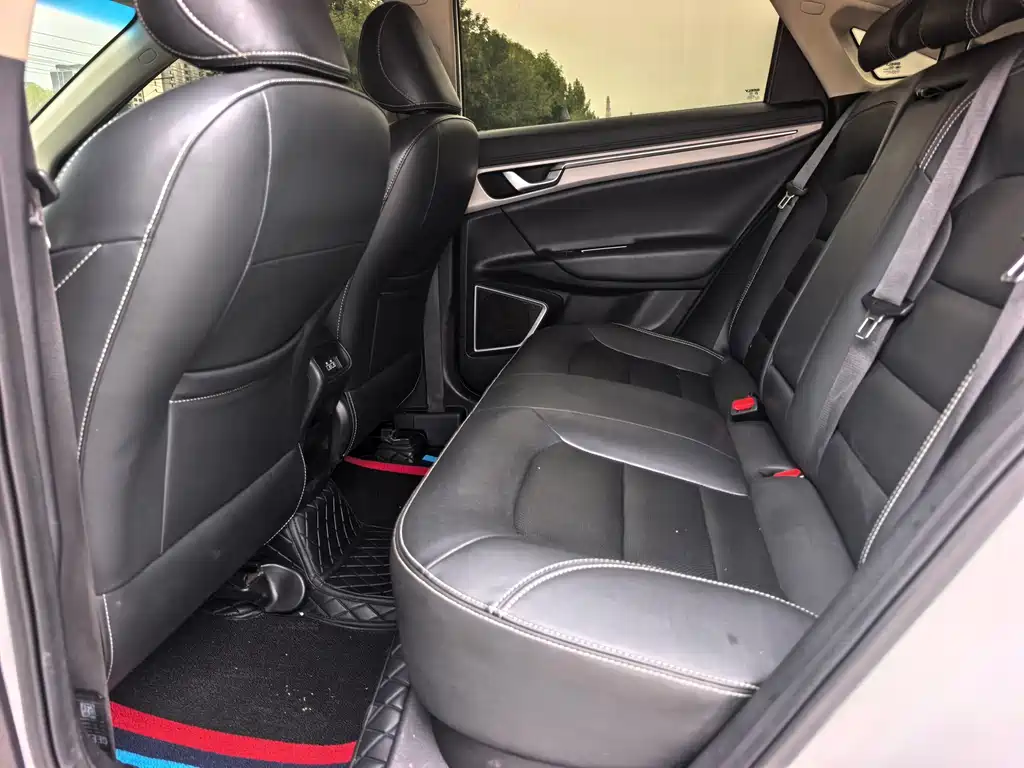 Geely Emgrand GL — миниатюра 5