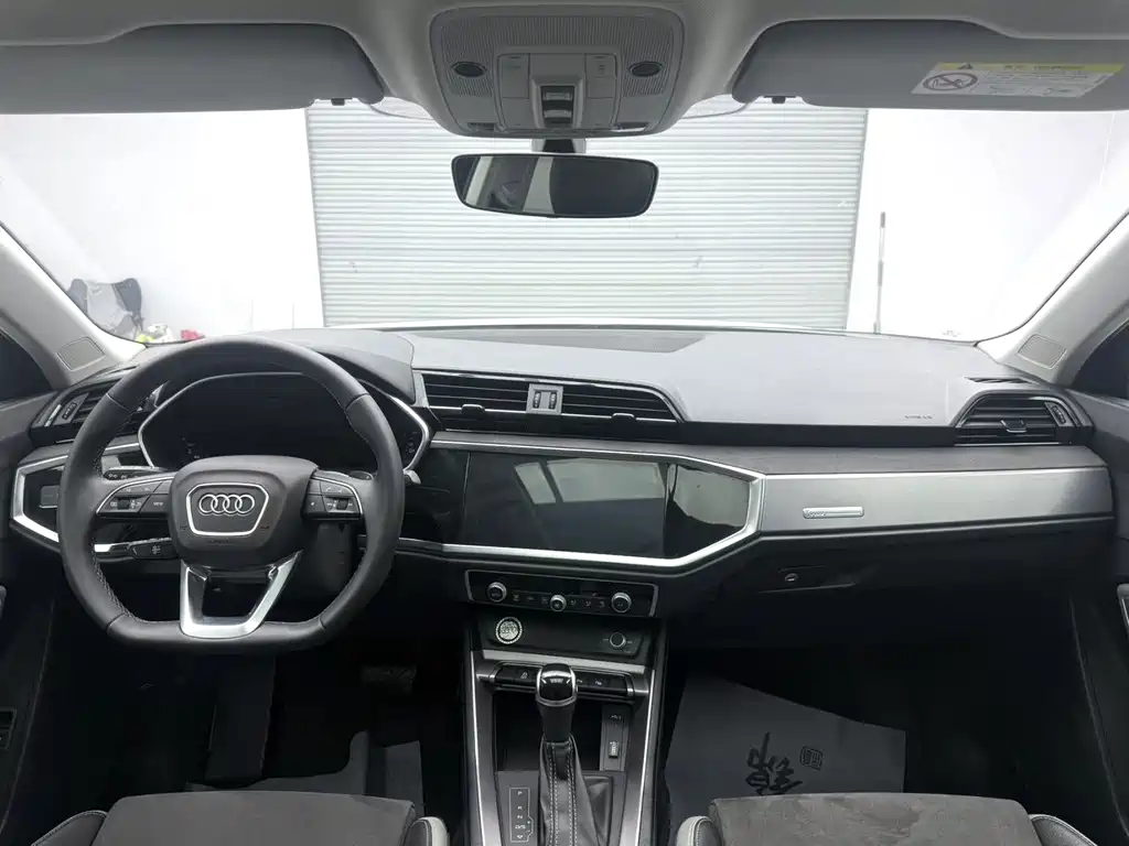 Audi Q3 — миниатюра 9