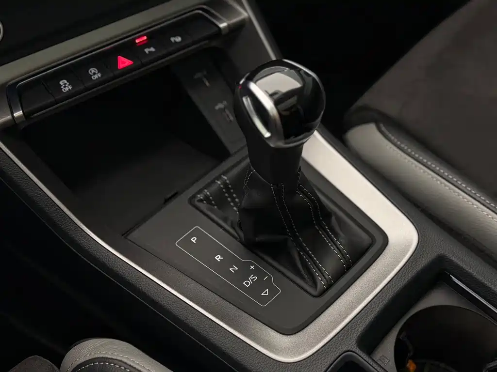 Audi Q3 — миниатюра 14