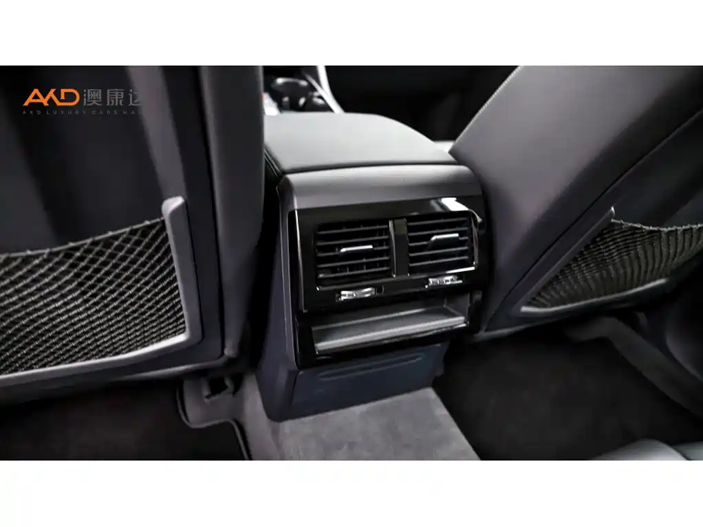 Volkswagen Touareg 2021 3.0TSI Sport